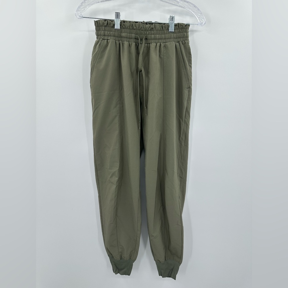 Abercrombie & Fitch Women's High Rise Tech Performance Green Joggers Size Small